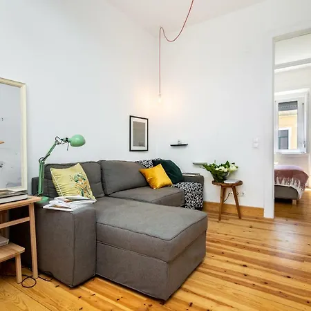 Whome | Graca Hippie Chic Apartment Lisbon