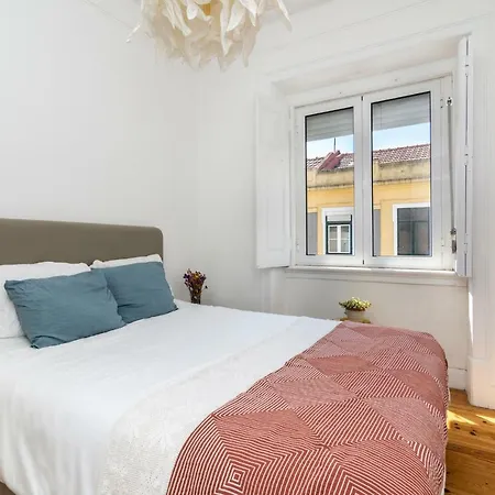 Whome | Graca Hippie Chic * Lisbon